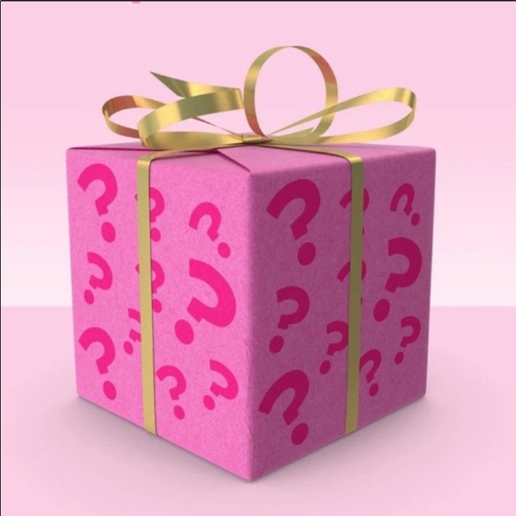 💗$25 FILL A BOX:Girls items 5lbs Dressed, jeans, Shorts, tees, shoes, 5 6/6X, 7 - Picture 1 of 8